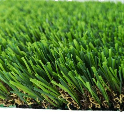 16800 jahitan/m2 Densitas Hijau Bentuk U Rumput sintetis dengan tinggi Dtex dan warna hijau