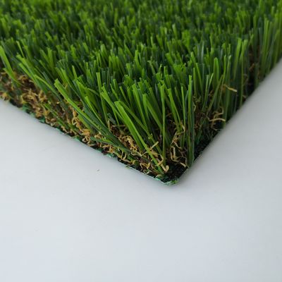 16800 jahitan/m2 Densitas Hijau Bentuk U Rumput sintetis dengan tinggi Dtex dan warna hijau