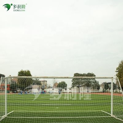 Rumput buatan tanpa isi rumput rumput hijau dan tahan lama untuk permainan lapangan sepak bola