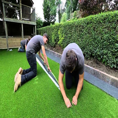Green Red Hitam Biru Putih 40mm Karpet rumput sintetis Grass Roll untuk dekorasi taman