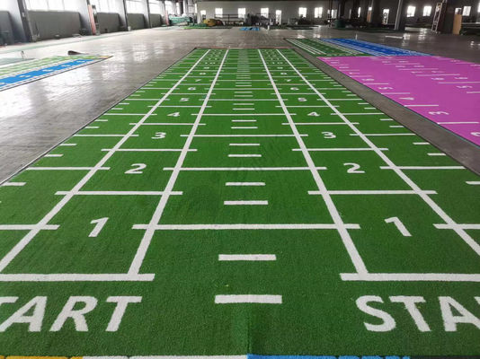 Rumput buatan hijau yang sudah dijahit Rumput gym untuk gym Jalankan trek Power Sledding 15mm Tinggi tumpukan