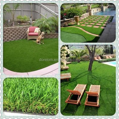 Karpet rumput dengan 16800 jahitan/ kepadatan persegi dan lapisan lateks SBR
