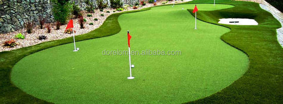 SGS Sertifikasi Rumput Hijau Lapangan Golf Mini Rumput Artificial Grass Termasuk