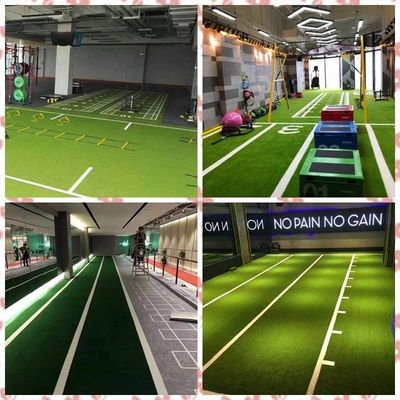 Lantai olahraga Skala kebugaran Latihan rumput buatan untuk gym