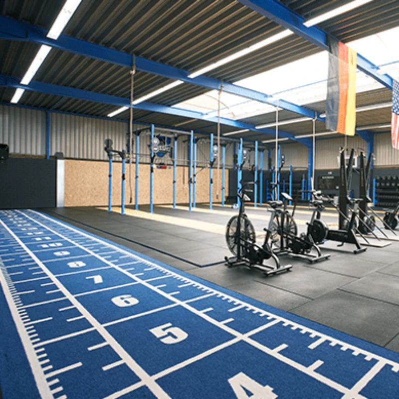 Lapisan SPU yang tahan lama Latihan kebugaran Gym Mat rumput buatan untuk lantai gym Track sled